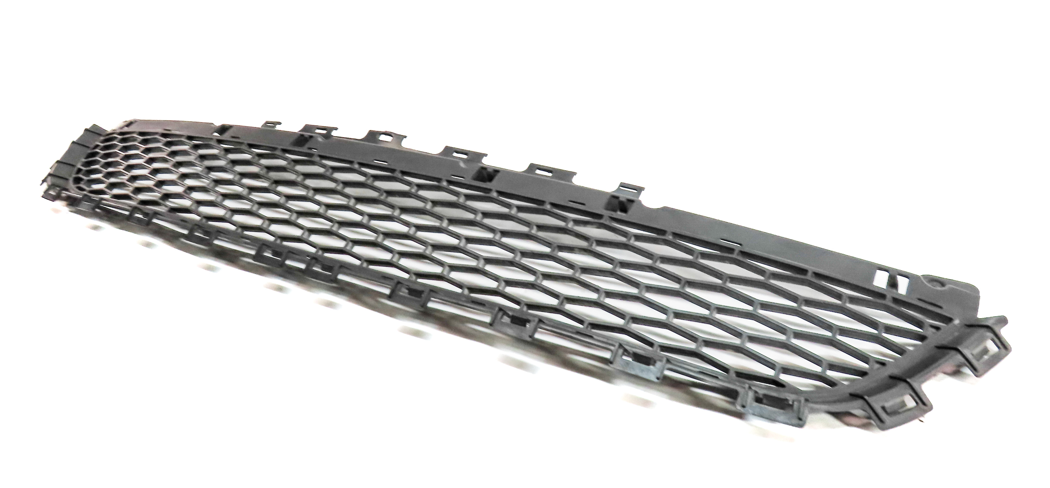 2016 LAND ROVER DISCOVERY SPORT (L550) FRONT LOWER BUMPER AIR VENT GRILLE TRIM — exact item pictured